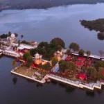 उदयपुर का जगमंदिर पैलेस: सपनों की शादी का शाही पता, बुकिंग की पूरी जानकारी!