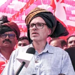 कश्मीरियों पर संदेह की चोट: "हम सब दोषी नहीं" - उमर अब्दुल्ला का दर्द