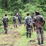 छत्तीसगढ़ में पुलिस का ऐतिहासिक कारनामा: 41 नक्सलियों ने छोड़े हथियार, 32 पर था 1.19 करोड़ का भारी इनाम