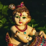 प्रकाश का उत्सव: मार्गशीर्ष माह में दीपदान से पाएं कृष्ण कृपा और कष्टों से मुक्ति