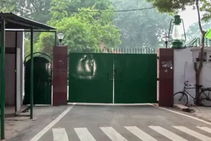 बंगला छोड़ने से इंकार: राबड़ी देवी के आवास पर RJD का अड़िग रुख, क्या है वजह?