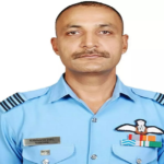 वीर नमन: एयरबेस पर सपूत को अश्रुपूर्ण विदाई, वायुसेना का वादा - 'बलिदान अमर रहेगा'