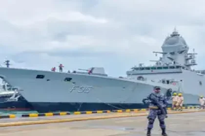 INS विक्रांत का दम: श्रीलंका में भारतीय नौसेना की 75वीं वर्षगांठ का भव्य उत्सव