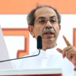 "उद्धव ठाकरे का महाराष्ट्र सरकार के कर्जमाफी फैसले पर तीखा वार: 'अस्वीकार्य'