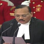 "न्याय के नए सारथी: जस्टिस सूर्यकांत बने 53वें मुख्य न्यायाधीश, राष्ट्रपति मुर्मू ने दिलाई पद व गोपनीयता की शपथ"