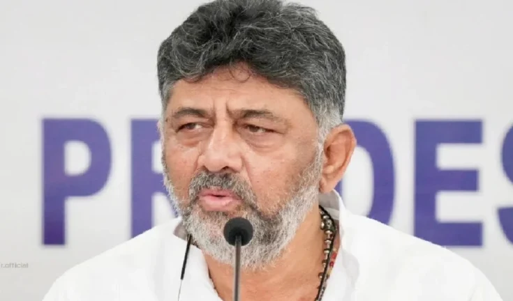 "अनुशासन की ढाल, अफवाहों का खंडन: शिवकुमार का कर्नाटक नेतृत्व पर स्पष्टीकरण"