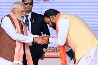 "बिहार के वीर सपूतों के प्रति मेरा कृतज्ञता भाव: एक सैनिक की तरह काम करूंगा - उपमुख्यमंत्री सम्राट चौधरी"