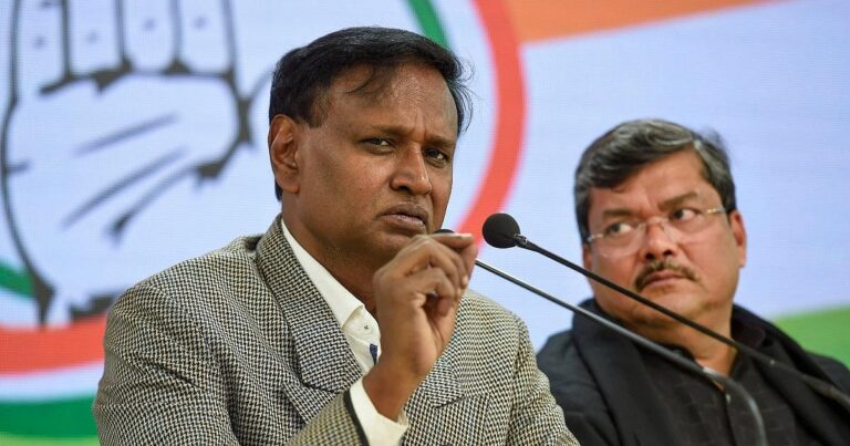 "मजदूरों का शोषण या सुरक्षा? श्रम संहिताओं पर उठे गंभीर सवाल, तत्काल वापसी की मांग"