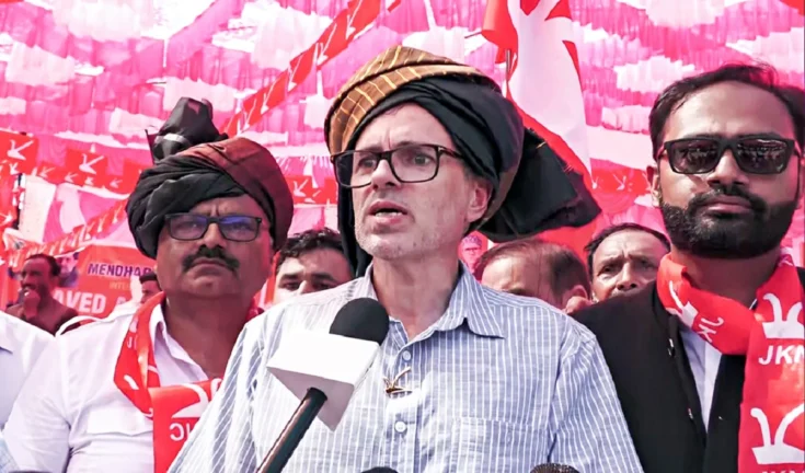 कश्मीरियों पर संदेह की चोट: "हम सब दोषी नहीं" - उमर अब्दुल्ला का दर्द