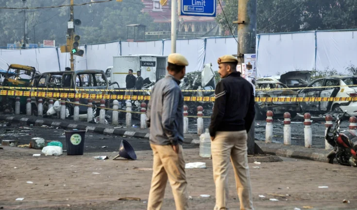 गिरफ्तार आतंकवादियों के फोन से जैश-ए-मोहम्मद और ISIS की आतंकी योजनाओं का पर्दाफाश।