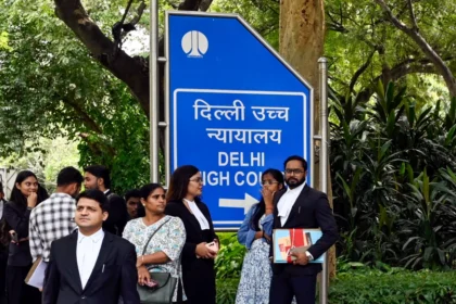 दिल्ली उच्च न्यायालय का फैसला: रिश्वत से कमाए शेयर बाजार के मुनाफे पर भी "अपराध की कमाई" का ठप्पा