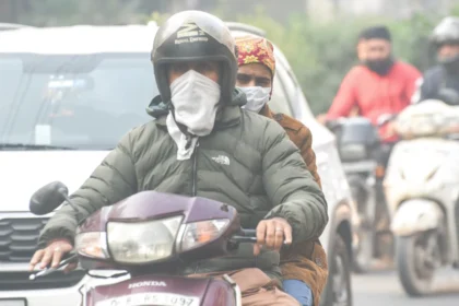 दिल्ली की साँसें थमीं: AQI 413 पर 'गंभीर' संकट, GRAP-3 लागू, जीवन पर ग्रहण