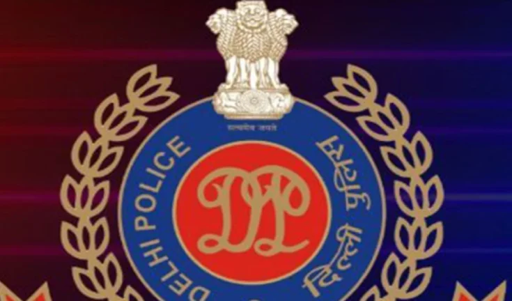 दिल्ली पुलिस का बड़ा खुलासा: 8 गिरफ्तार, अंतरराष्ट्रीय फर्जी कॉल सेंटर का भंडाफोड़