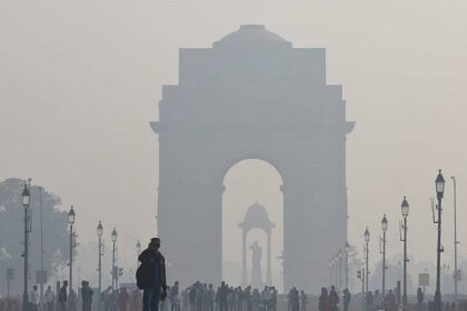 दिल्ली में जानलेवा प्रदूषण: 50% ऑफिस कर्मचारी अब घर से करें काम