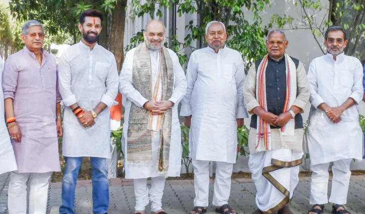 नीतीश कुमार का दसवां राज्याभिषेक: गांधी मैदान में शपथ, शाह-नड्डा पटना में
