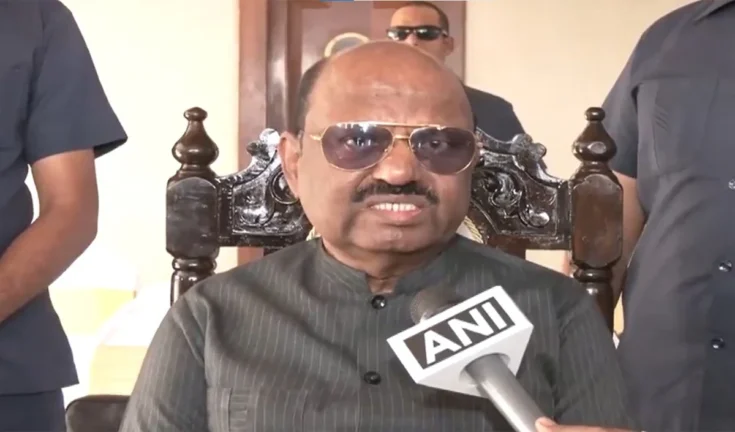 पश्चिम बंगाल: राज्यपाल की दो टूक, "कोई बिल लंबित नहीं, सुप्रीम कोर्ट के फैसले का सम्मान"
