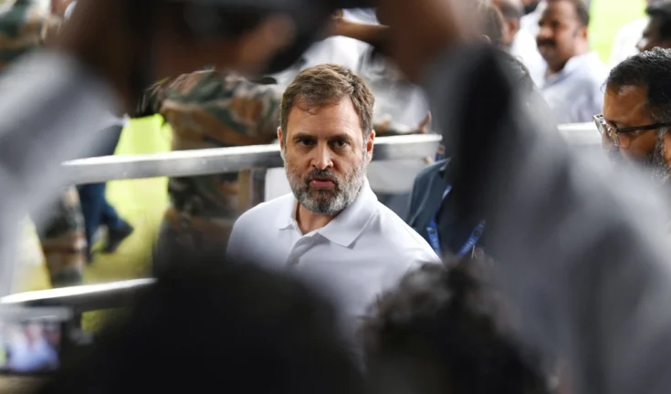 प्रदूषण के खिलाफ राहुल गांधी की जंग: बच्चों का दम घुट रहा, सरकार खामोश क्यों?