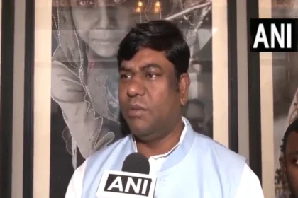 बिहार में पहले चरण का महासंग्राम: मुकेश सहनी का दावा - महागठबंधन की 80+ सीटों पर जीत!