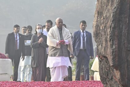 भारत की लौह महिला को शक्ति स्थल पर कांग्रेस का नमन