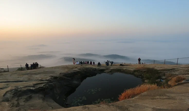मिर्ज़ापुर से परे: ये खूबसूरत जगहें वीकेंड गेटवे के लिए हैं परफेक्ट!