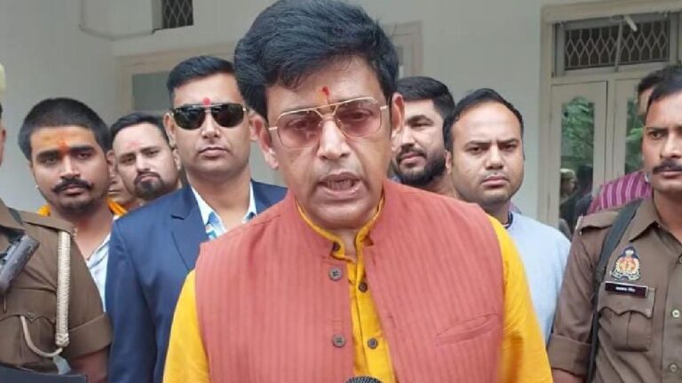 रवि किशन का कड़ा जवाब: "विपक्ष की हार का डर, मुझे डरा नहीं सकता!"