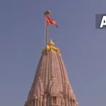 राम मंदिर की चोटी पर लहराया धर्म का ध्वज, पीएम मोदी और मोहन भागवत की उपस्थिति में नए युग का सूत्रपात