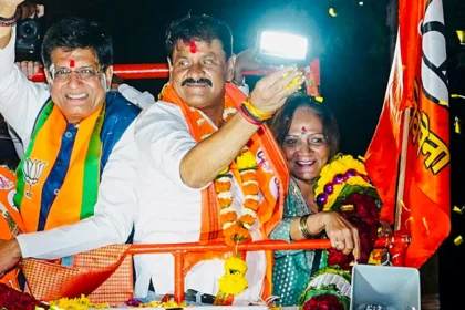 शिवसेना विधायक के "मराठी माँ, उत्तर भारतीय मौसी" बयान पर बवाल: चौतरफा विरोध के आगे झुके विधायक प्रकाश सुर्वे