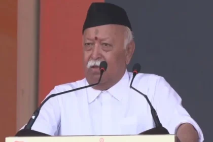 संघ: हिंदू पहचान, न कि सिर्फ धर्म।