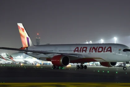 हवा में थम गईं सांसे: एयर इंडिया की उड़ान बनी खूनी मंजर, वैंकूवर से कोलकाता तक दिल दहलाने वाली मौत!