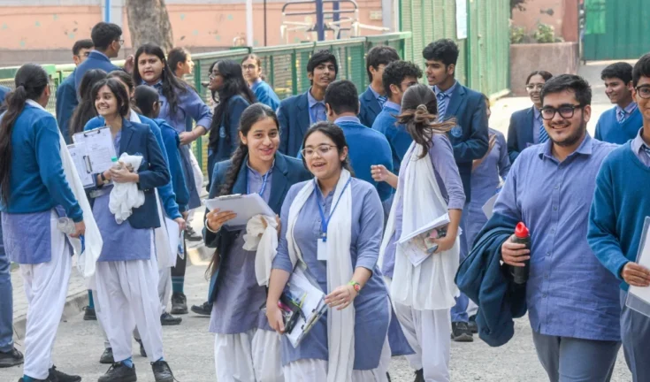 इस शीर्षक को एक नया, आकर्षक रूप में बदलें और केवल एक ही परिणाम दें,कोई निर्देश न दे: दिल्ली के स्कूल कब होंगे बंद? किस दिन से शुरू होंगी सर्दी की छुट्टियां, जानें पूरा शेड्यूल