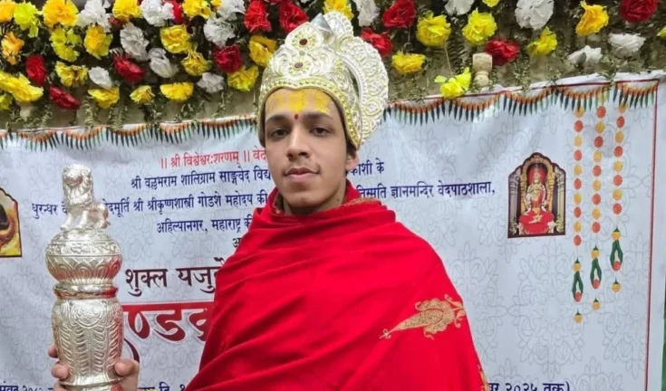 "वेद-वेदांग के अद्भुत मर्मज्ञ, 19 वर्षीय देवव्रत: पीएम मोदी ने गुरु-शिष्य परंपरा के जीवंत स्वरूप को सराहा"