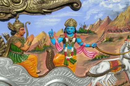 गीता जयंती 2025: श्रीकृष्ण की कृपा और दिव्य मंत्रों से पाएं मोक्ष का मार्ग