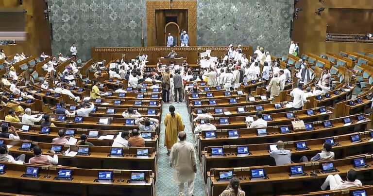 राज्यपाल भवन: राजभवन या सत्ता का अखाड़ा? - राज्यसभा में गरमाई बहस