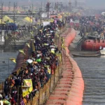 नहाने की मजबूरी! 1.3 करोड़ लोगों ने गंगा में लगाई डुबकी