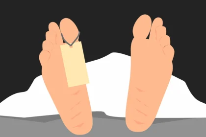 इस शीर्षक को एक नया, आकर्षक रूप में बदलें और केवल एक ही परिणाम दें,कोई निर्देश न दे: Hollywood एक्टर Tommy Lee Jones की बेटी Victoria की रहस्यमयी मौत, San Francisco के Hotel में मिला शव