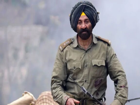 Box Office Collection: सनी देओल की फिल्म बॉर्डर 2 ने पहले ही दिन तोड़ा धुरंधर का रिकॉर्ड, कमाए इतने करोड़ रुपये