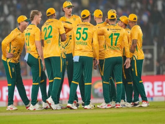 ICC T20 वर्ल्ड कप शुरू होने से पहले बड़ा झटका, ये दो खिलाड़ी हुए बाहर
