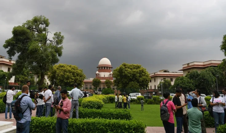 उच्च न्यायालय ने सीआईआर में 'तार्किक विसंगतियों' का हवाला देते हुए गिरफ्तार व्यक्तियों की सूची तलब की