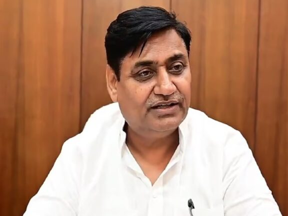 ओएमआर शीट बदलने को लेकर डोटासरा का बड़ा बयान, कहा-वसुंधरा राजे से लेकर भजनलाल सरकार तक...