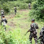 झारखंड में नक्सलियों पर सर्जिकल स्ट्राइक! चाईबासा मुठभेड़ में 15 नक्सली ढेर, 1 करोड़ का इनामी 'अनल दा' भी मारा गया
