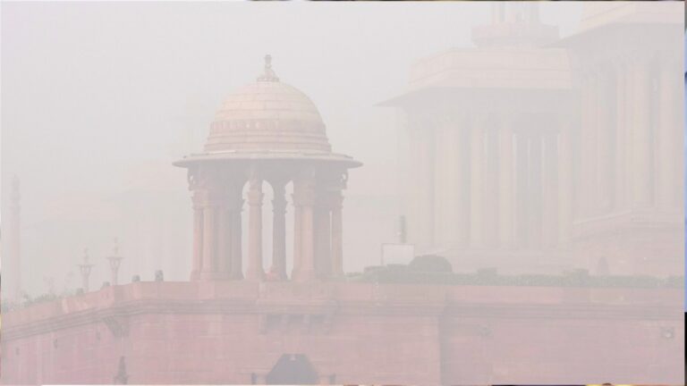 ठंड और कोहरे के बीच दिल्ली-NCR में बारिश की उम्मीद; IMD ने जारी किया येलो अलर्ट