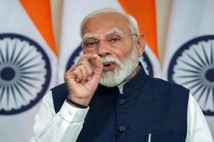 पश्चिम बंगाल में चुनावी शंखनाद: दो जनसभाओं और परियोजनाओं के साथ मोदी का फतेह का मिशन