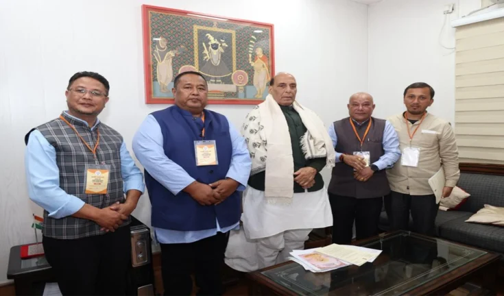 मेघालय के दलित सिखों के पुनर्वास पर राजनाथ सिंह से बीजेपी की उच्चस्तरीय चर्चा
