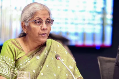 वैश्विक संकट के बीच भारत की दहाड़: IMF ने GDP ग्रोथ का अनुमान बढ़ाकर किया 7.3%, बनी दुनिया की सबसे तेज अर्थव्यवस्था