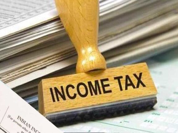 1 अप्रैल से बदल रहे हैं इनकम टैक्स के ये नियम, आप जानें