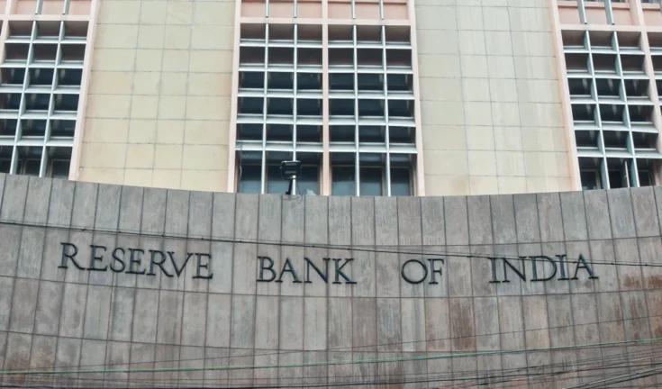 RBI के इस बड़े फैसले से REITs सेक्टर में आएगा भारी उछाल, विकास की रफ्तार होगी दोगुनी।