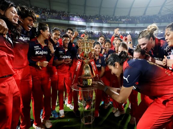 WPL: आरसीबी को दूसरी बार चैंपियन बनने पर मिली इतने करोड़ रुपये की रकम, जानिए किसे क्या मिला?