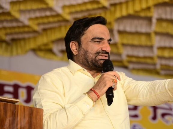 अमेजर दौरे से पहले हनुमान बेनीवाल ने पीएम मोदी को याद दिलाया पुराना वादा, कही बड़ी बात