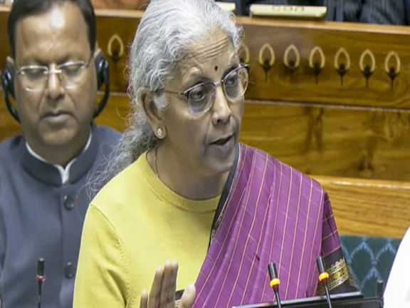 इनकम टैक्स बजट 2026: इनकम टैक्स स्लैब में कोई बदलाव नहीं, शेयर बाजार में तेजी- जानें बजट की अहम बातें