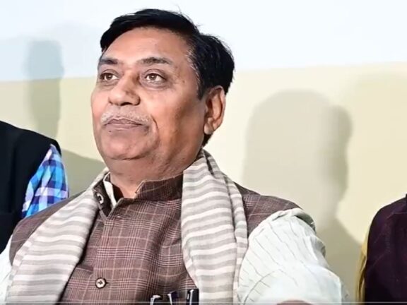 डोटासरा ने कसा तंज, कहा- ये कैसी बीजेपी सरकार जहां...